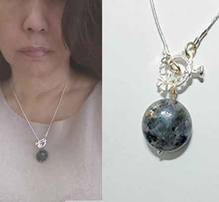 Black labradorite(natural) Pendant small